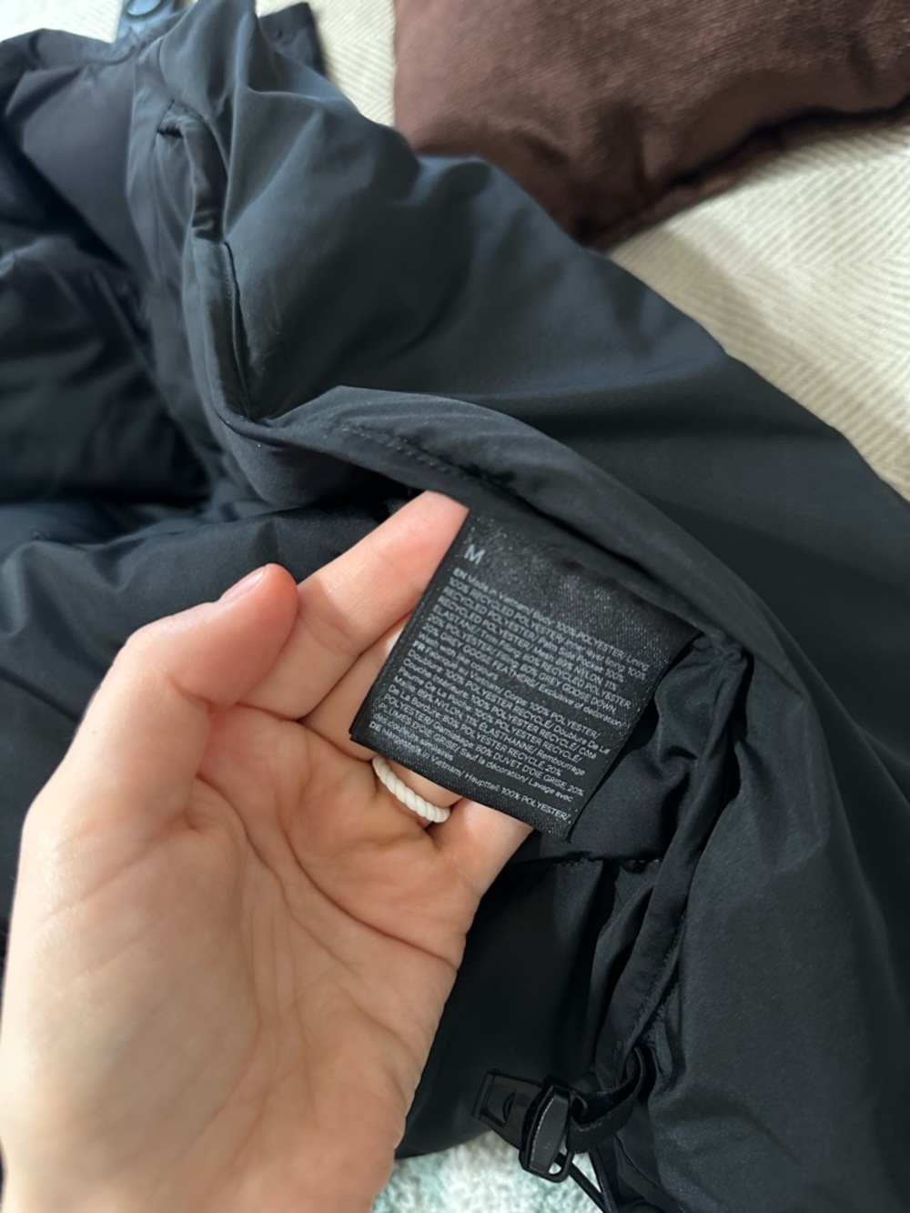 lululemon athletica | Wunder Puff 600-Down-Fill Vest - Picture 8 of 9